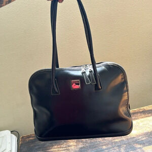 Vintage Dooney and Bourke zip zip satchel black leather Parasole rubber bottom